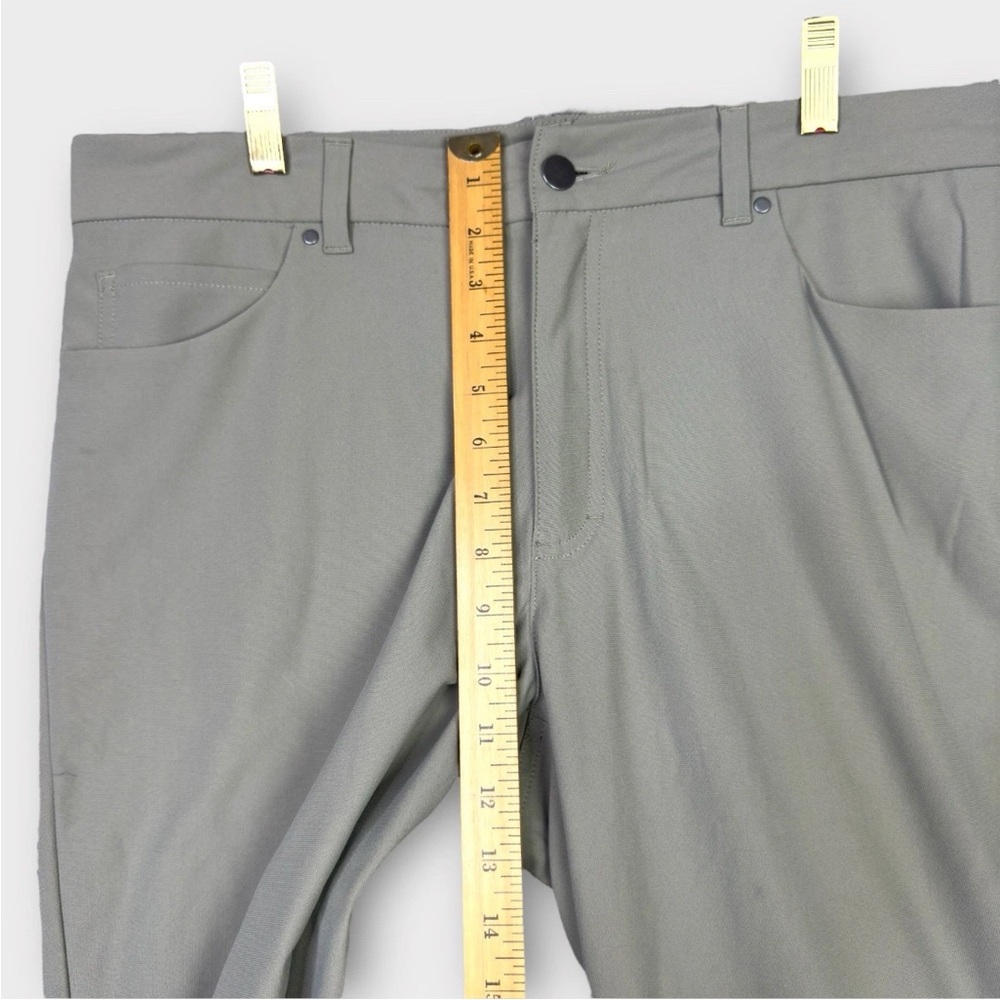 VRST Pants Men 34x30 Limitless 4 Way Stretch 5 Pocket Athletic Chino Performance - Picture 7 of 10